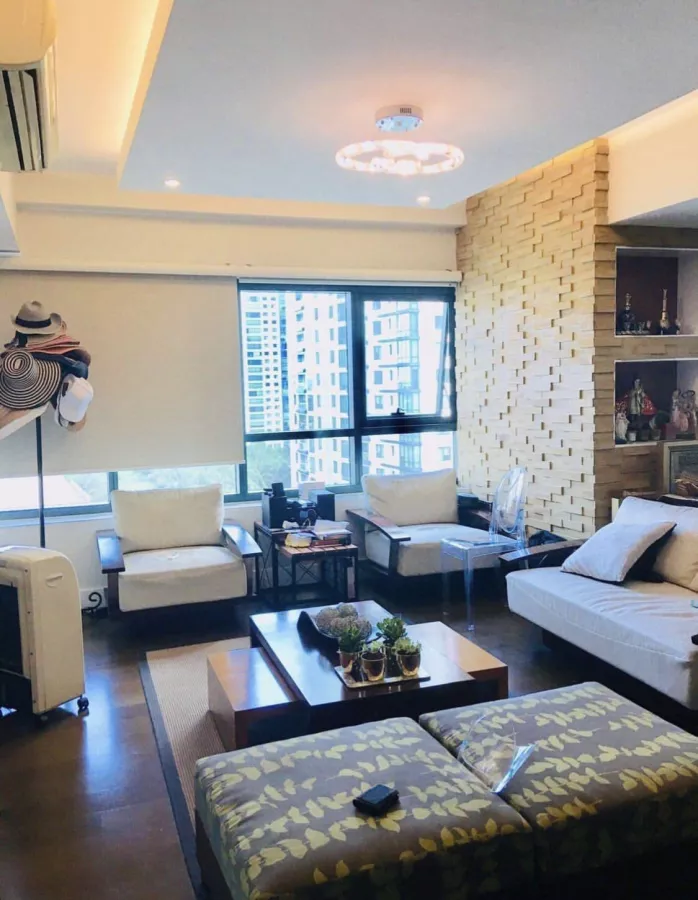 For Lease 3 Bedroom in Edades Tower and Garden Villas Rockwell Makati03