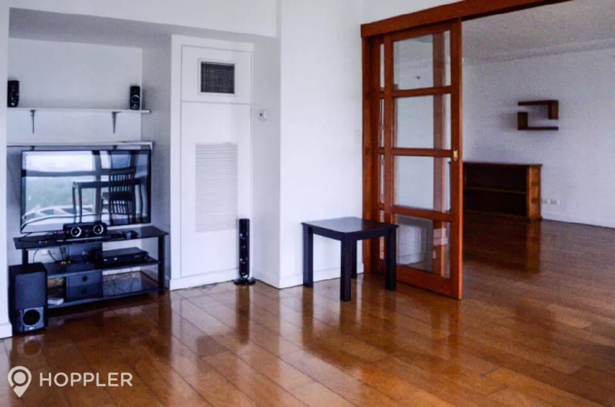 "3BR Condo for Rent in Pacific Plaza Towers, BGC, Taguig - RR0862281"02