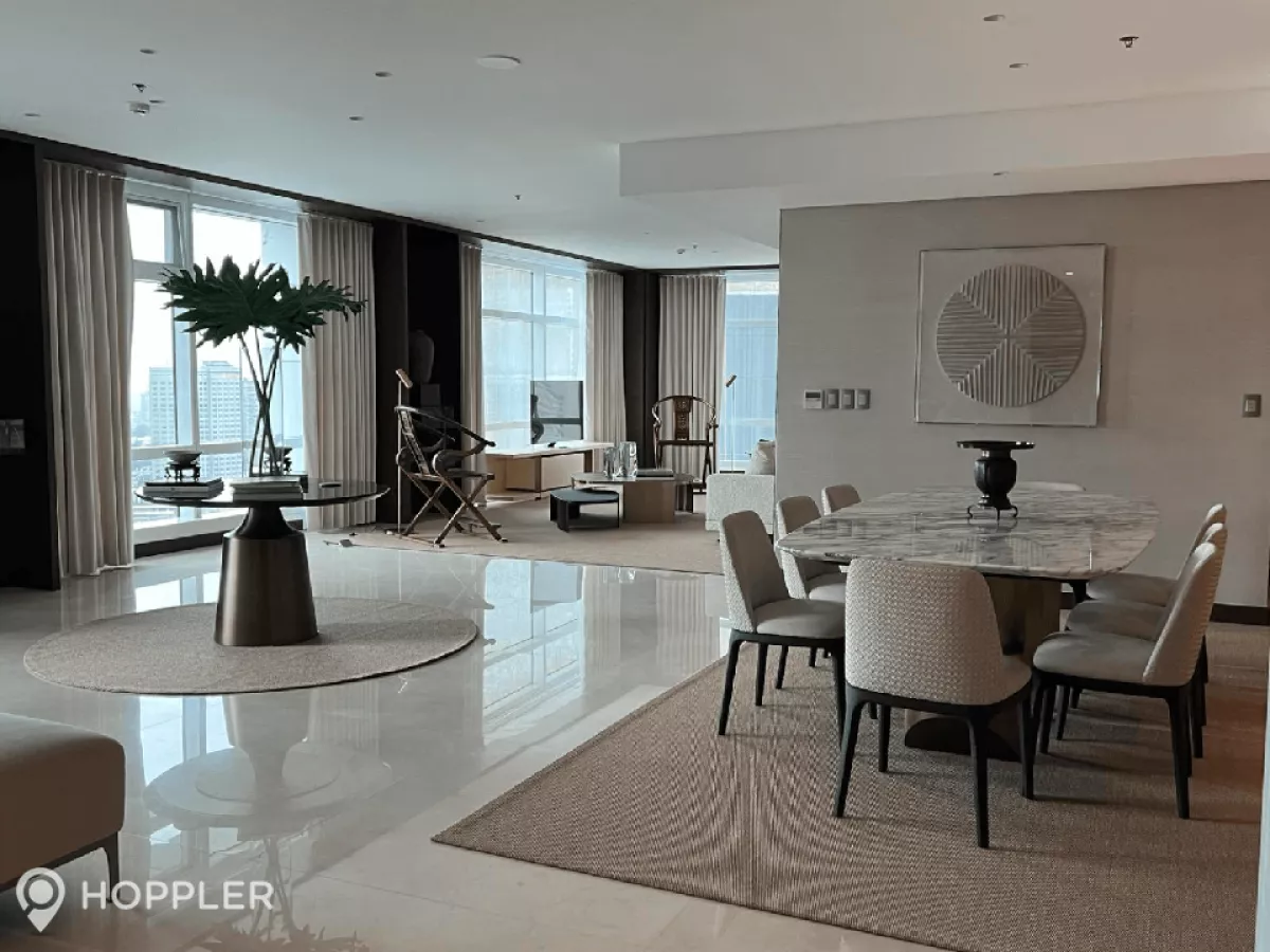 "3BR Condo for Rent in Two Roxas Triangle, Salcedo Village, Makati - RR2730981"05