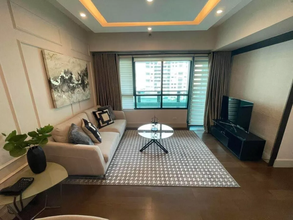 2 Bedroom Edades Tower Rockwell Makati Condominium For Rent03
