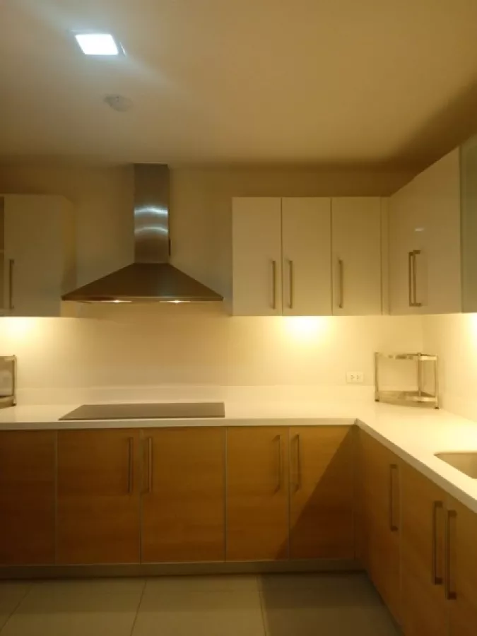 "3 Bedroom, Ayala Park Terraces in San Lorenzo, Makati City"03
