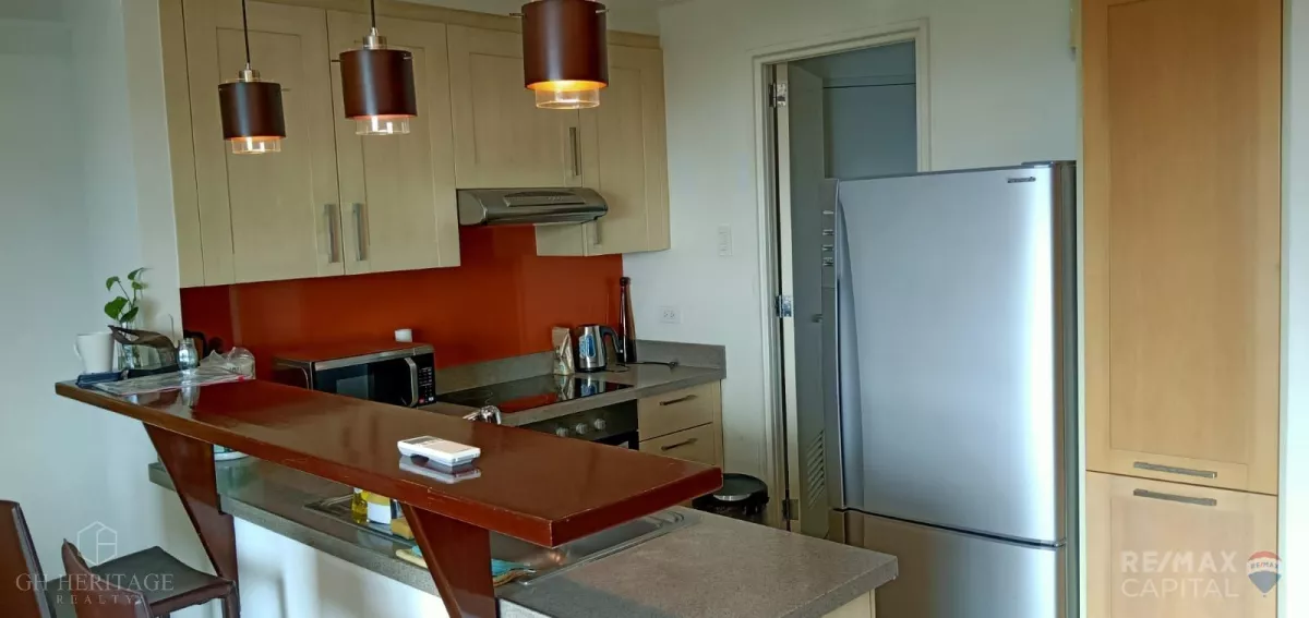 "Interior Decorated 2 Bedroom Unit for Lease in One Rockwell East, Makati City"07