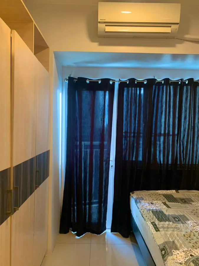 1 Bedroom Unit with Balcony at Jazz Residences Tower B in Makati City03