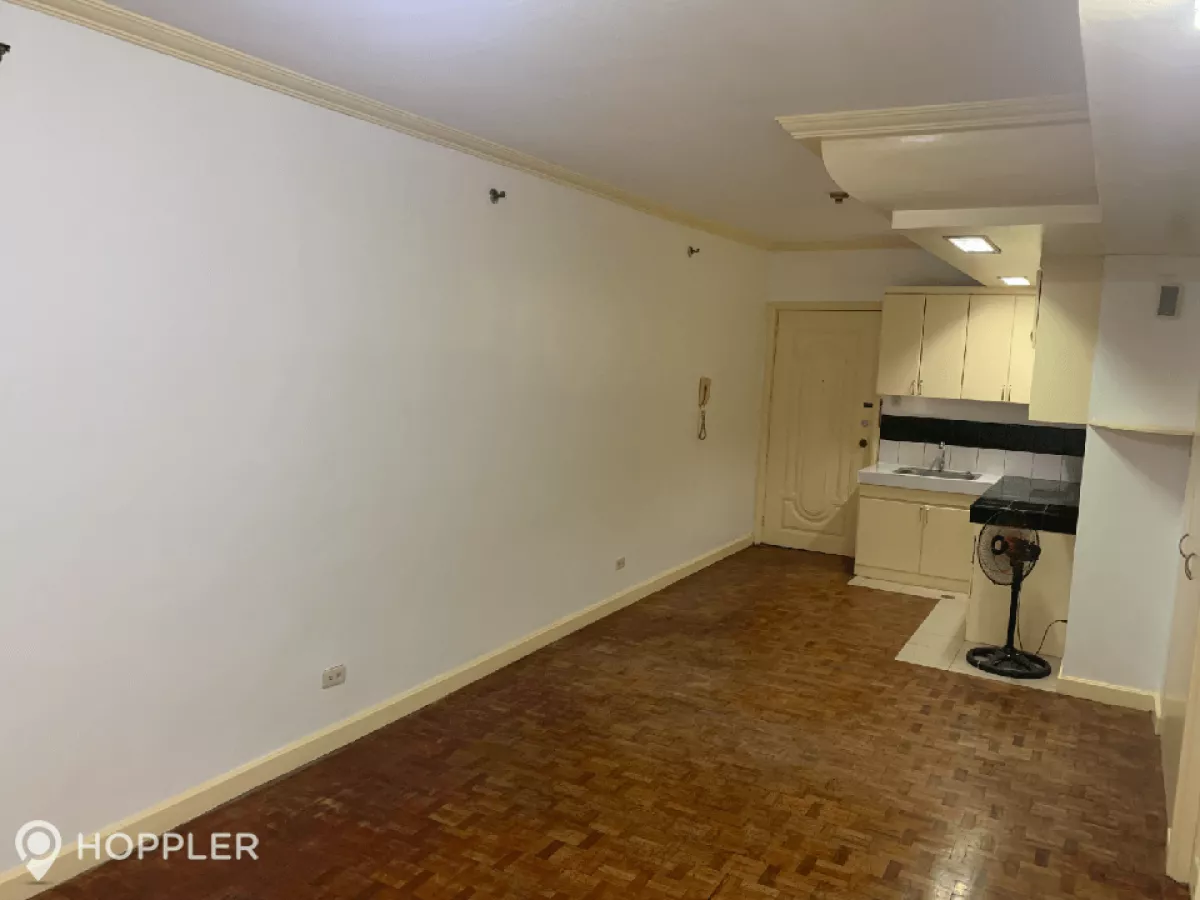 "1BR Condo for Rent in Nobel Plaza, Salcedo Village, Makati - RR3175481"01