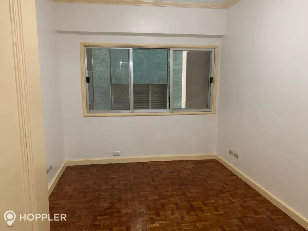 "1BR Condo for Rent in Nobel Plaza, Salcedo Village, Makati - RR3175481"09