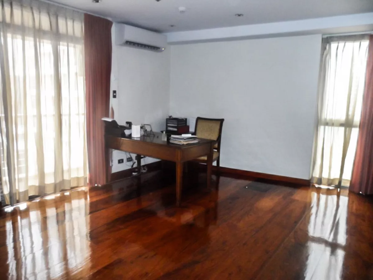 "Paseo Parkview Suites, 2 Bedroom for Rent, Salcedo Village, Makati,  RH-17266"03