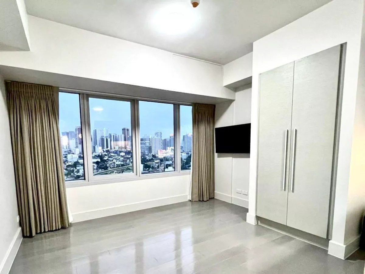 For Lease Studio in Proscenium Lincoln Tower by Rockwell Makati04