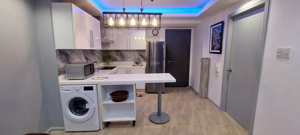 Fully Furnished 2 BR Unit in Century City Makati near Rockwell Ayala Salcedo04
