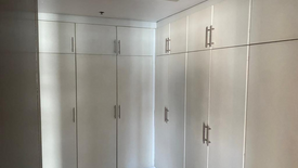 "3 Bedroom unit for Lease in The Residences at Greenbelt - Laguna Tower, Makati City"02