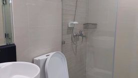 Fully Furnished 2 Bedroom Unit in 8 Forbes Town Road BGC Taguig City03