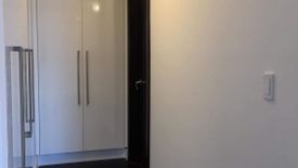 "Unfurnished One Bedroom Unit for Lease in Garden Towers, Tower 1, Makati City"03
