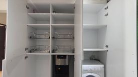 2BR Unit For Rent in Salcedo Skysuites03