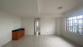 Spacious 2 Bedrooms Condo Unit for Sale/Lease02