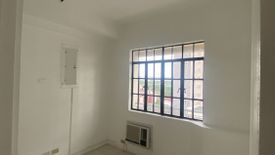 Spacious 2 Bedrooms Condo Unit for Sale/Lease03