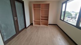 Unfurnished One Bedroom Unit For Rent at Paseo Verdé at Real03