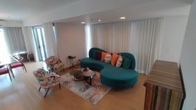 "Condo for rent in Cebu City, Park Point 3-br , Penthouse with Large balcony"02