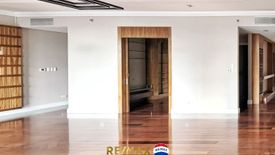 For Rent: 3 bedroom Condo in One Roxas Triangle Makati City AS-IS WHERE-IS02