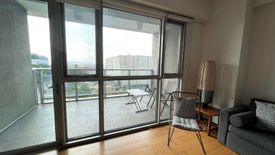 2 bedroom for lease in One Serendra East Tower02