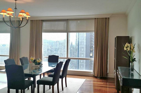 "Fully Furnished Three Bedroom Unit for Lease in One Roxas Triangle, Makati City."01