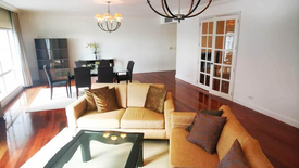 "Fully Furnished Three Bedroom Unit for Lease in One Roxas Triangle, Makati City."03