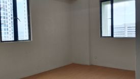 Eastwood Excelsior Bare Loft Type 5 Bedroom Condo For Lease Quezon City03