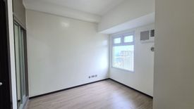 BELOW MARKET PRICE 2 BR UNIT FOR SALE in The Trion Towers beside SM Aura and High Street03