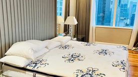 Fully Furnished and Modernly Interior 3BR unit with Den in One Roxas Triangle03