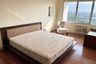 "FAIRWAYS TOWER, BGC, MANILA GOLF COURSE VIEW, 2 BEDROOMS WITH PARKING FOR RENT"10