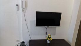 Fully Furnished 1 Bedroom Unit with Balcony at Fame Residences02