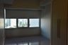 "Good Deal: One (1) Studio Unit in Lincoln Tower at the Proscenium, Makati"10