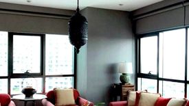 "Good Deal: Two (2) Bedroom Unit in Edades Tower, Rockwell Center Makati"03
