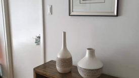"GOOD DEAL!! FOR RENT: Fully-furnished 1BR w/ Balcony Unit in Joya Lofts & Towers, Rockwell Makati"02