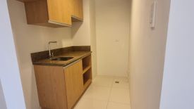 "RENT TO OWN 1 BR 39 sqm at Madison Park West, BGC near in Uptown Mall, S&R"03