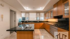 Semi-furnished 3 Bedroom Condo for Rent in One Roxas Triangle Makati City03