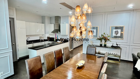Spacious 2 Bedroom Unit with Balcony For Sale at Trump Tower Century City Makati03