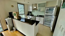 Fully furnished and Interior designed 2 bedroom unit in One Serendra West Tower03
