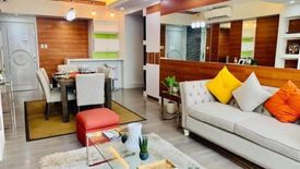 "Good Deal: 3 bedroom unit in  Lorraine, Rockwell, Makati City"02
