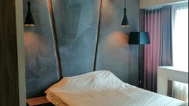 "ood Deal: One (1) Bedroom Unit in One Rockwell East, Rockwell Center Makati"03