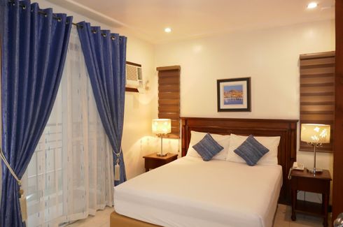 "Furnished 2 bedroom condo unit for rent, very near Ayala @ P38k/month"01
