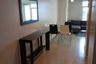 Newly renovated 2BEDROOM Unit at Two Serendra RED OAK Building08