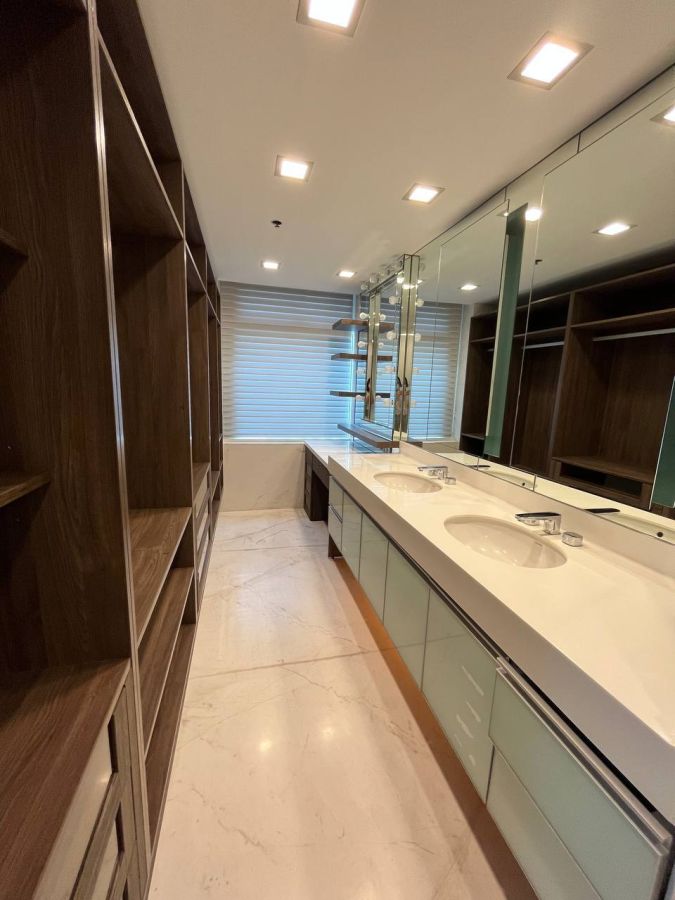 "Renovated 3 Bedroom Condominium for Rent at One Roxas Triangle, Makati"10
