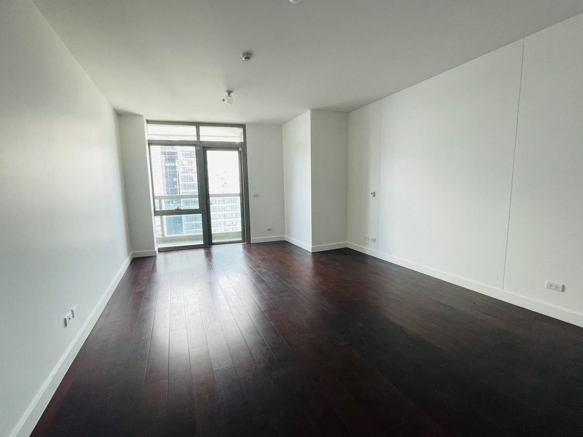 "East Gallery Place: 3BR  242 sqm, Semi-Furnished, 2 parkg, P250,000/mo."10