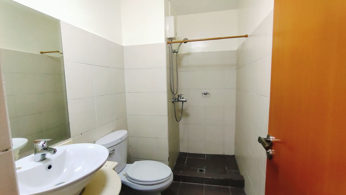 Eastwood City Affordable Studio Unit for Rent08