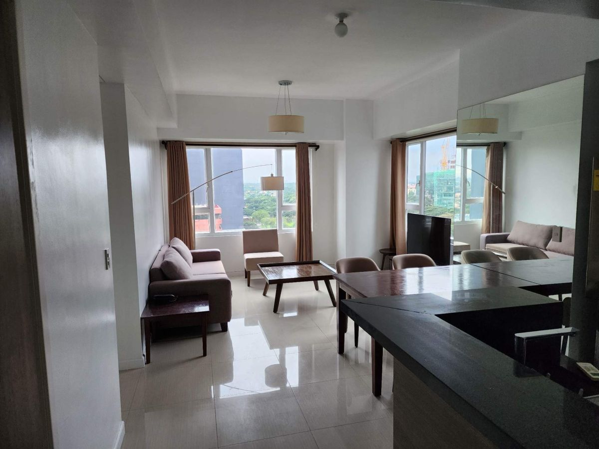 "2 Bedroom Condo Unit For Rent in Madrigal Business Park, Alabang, Muntinlupa"10