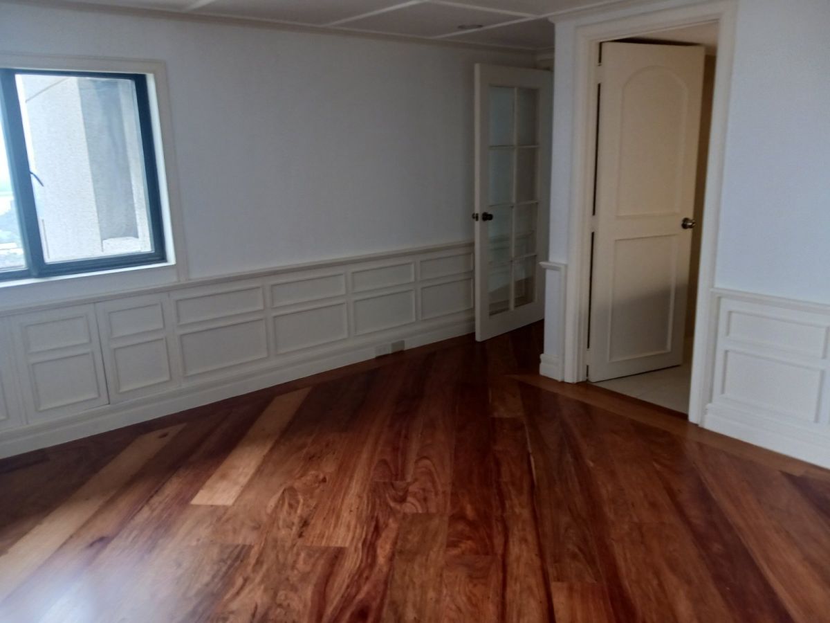 "3-Bedroom Unfurnished Unit for Rent at Twin Towers, Makati City"08