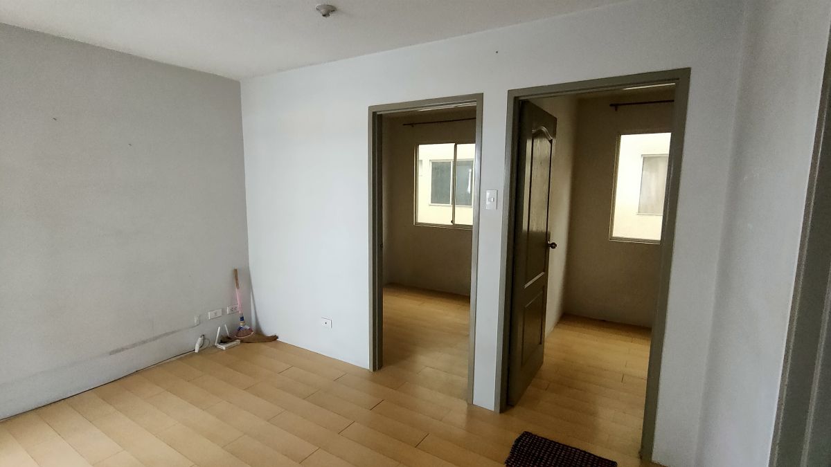 2 Bedroom Condo Unit Near Ortigas Cbd At Sorrento Oasis Pasig06