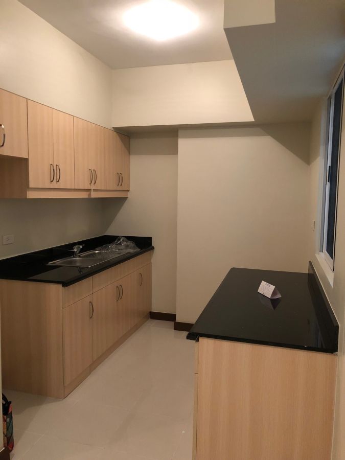 2 Bedroom Condo For Rent Sheridan Towers Highway Hills Pioneer Area Mandaluyong09