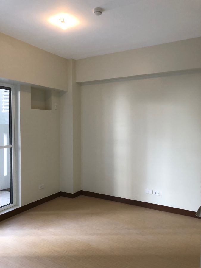 2 Bedroom Condo For Rent Sheridan Towers Highway Hills Pioneer Area Mandaluyong10