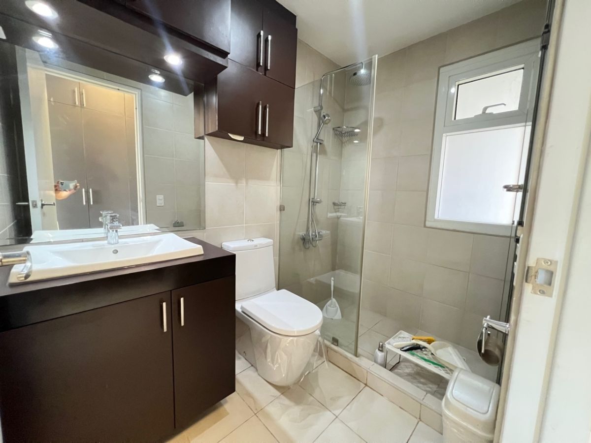 "Senta: Legazpi Street: 2BR  80 sqm, Furnished, 1 parking, P90,000/month"10