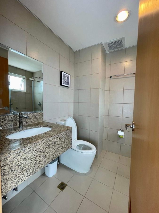3 Bedroom BGC Penthouse w parking. Brand New. Fully Furnished. 100k/month07